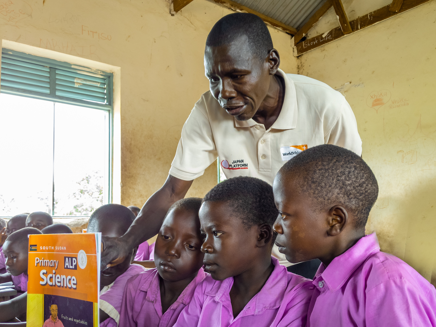 Healthy Meals And New Learning Facilities Keep 220293 South Sudanese